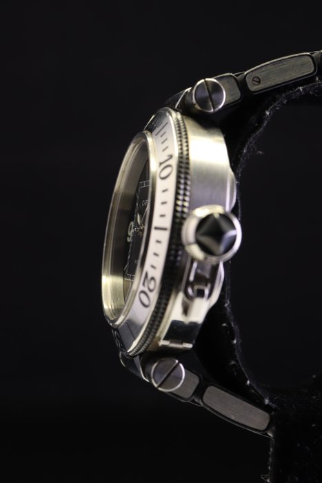 Cartier - Pasha Seatimer - W31077U2 - Homme - 2000-2010