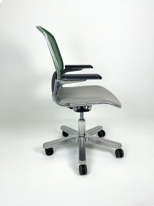ICF - Sottsass Associati, Ettore Sottsass - Cloud chair - Chaise de bureau - Cloud chair - nylon