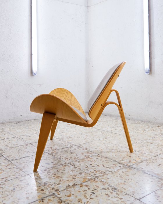 Carl Hansen & Søn - Hans Wegner - Chaise - CH07 - Chêne, Alcantara