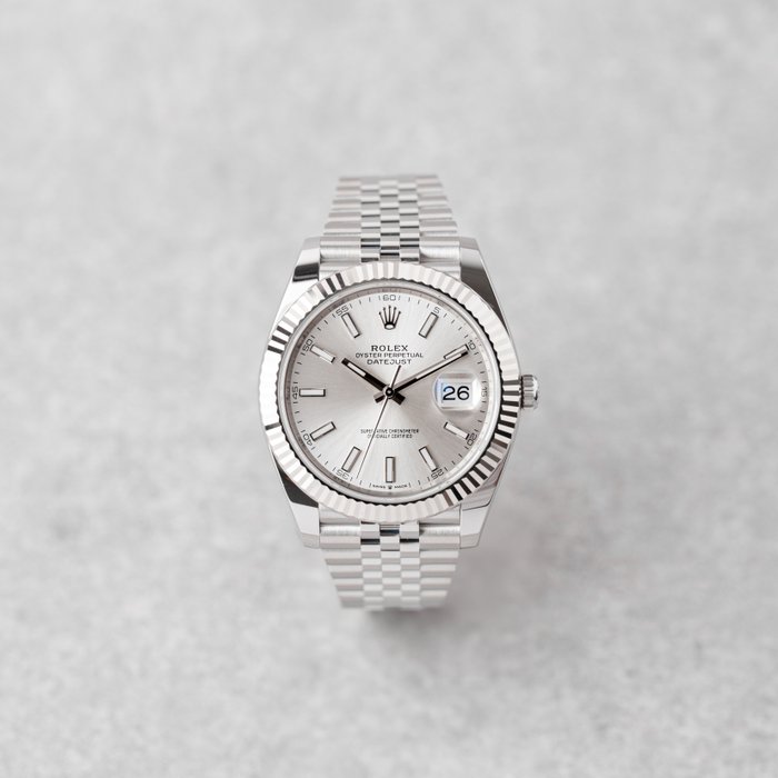 Rolex - Datejust 41 - Silver Dial - Fluted Bezel - 126334 - Homme - 2024