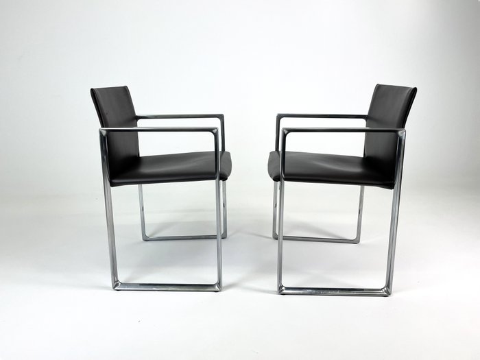 Cassina - Piero Lissoni - Eve - Chaise - Aluminium, Cuir