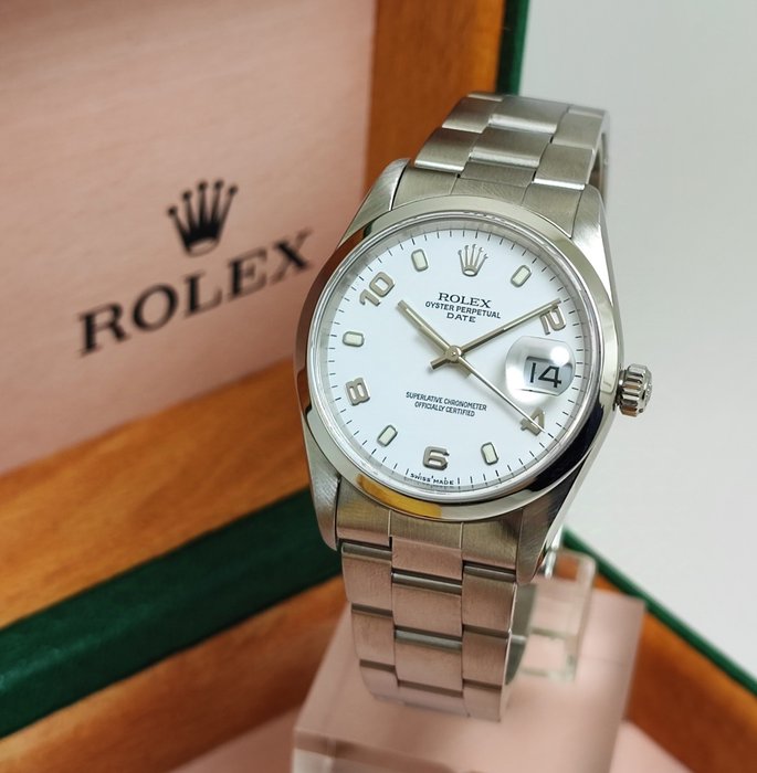 Rolex - Oyster Perpetual Date - Ref. 15200 - Homme - 2006
