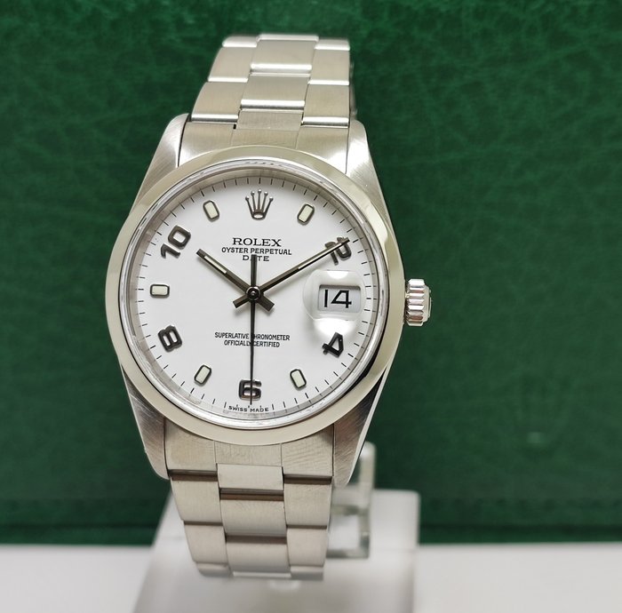 Rolex - Oyster Perpetual Date - Ref. 15200 - Homme - 2006