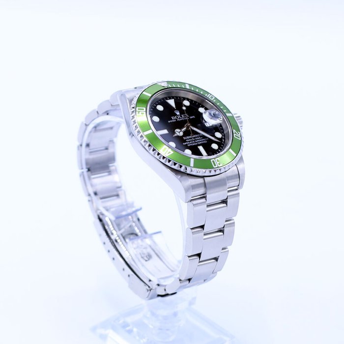 Rolex - Submariner Date %27Kermit%27 Mark II - 16610LV - Homme - 2000-2010