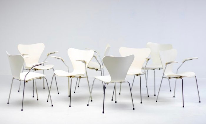 Fritz Hansen - Arne Jacobsen - Chaise (10) - Série 7 de Sedia - Métal