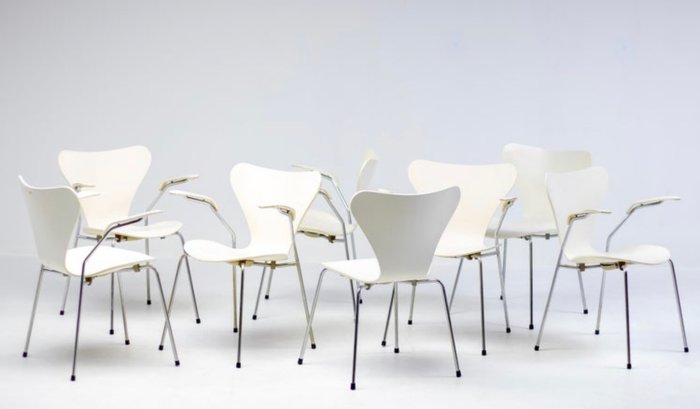 Fritz Hansen - Arne Jacobsen - Chaise (10) - Série 7 de Sedia - Métal