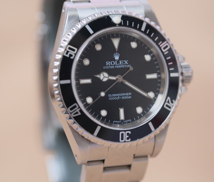 Rolex - Submariner No Date - 14060M - Homme - 2000-2010