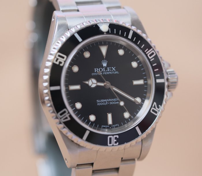 Rolex - Submariner No Date - 14060M - Homme - 2000-2010