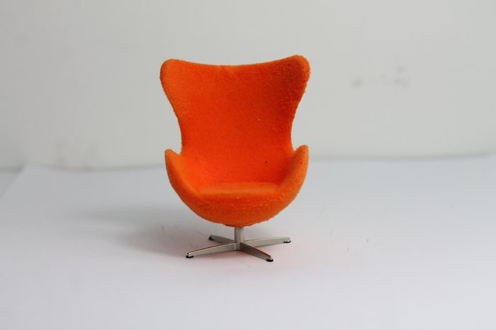 Minimii - Arne Jacobsen - Chaise longue - Fauteuil Lounge Oeuf Miniature - polyuréthane, acier (inoxydable)