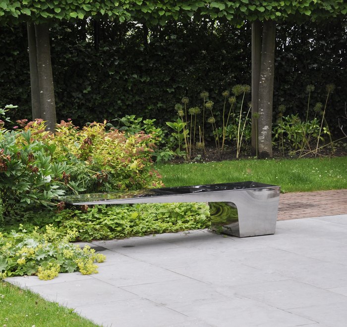 Pol Quadens - Table basse - Acier inoxydable - Arrow table