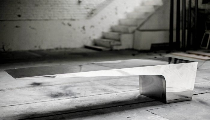 Pol Quadens - Table basse - Acier inoxydable - Arrow table
