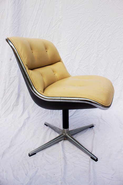 Knoll - Charles Pollock - Chaise longue - Chrome, Cuir, Plastique - Président exécutif de Pollock