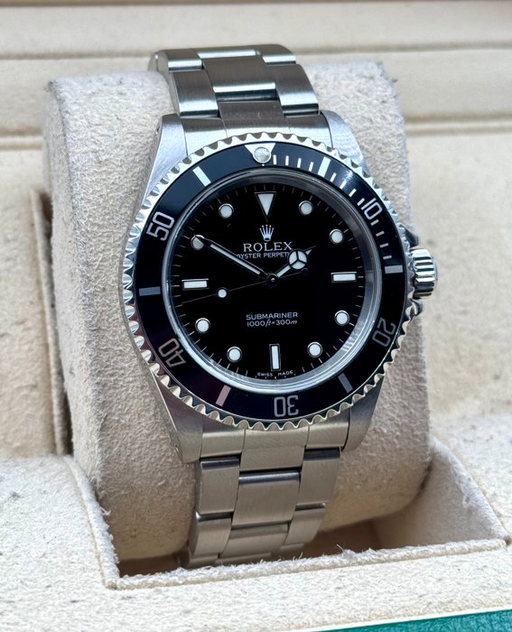 Rolex - Submariner No Date - 14060M - Homme - 2010-2020
