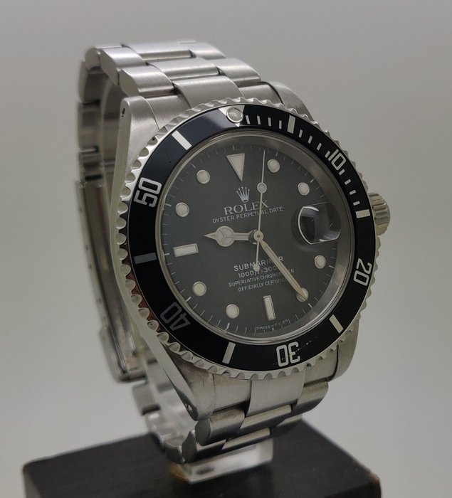 Rolex - Submariner Date - 16610 - Homme - 2000-2010