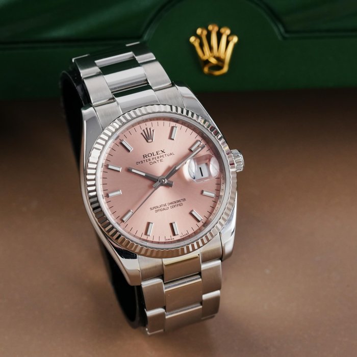 Rolex - Oyster Perpetual Date Salmon Dial - 115234 - Homme - 2010-2020