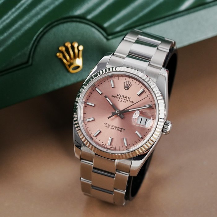 Rolex - Oyster Perpetual Date Salmon Dial - 115234 - Homme - 2010-2020