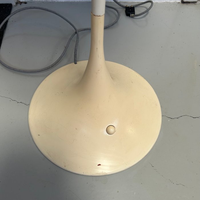 Lampe - Panthella - Plastique