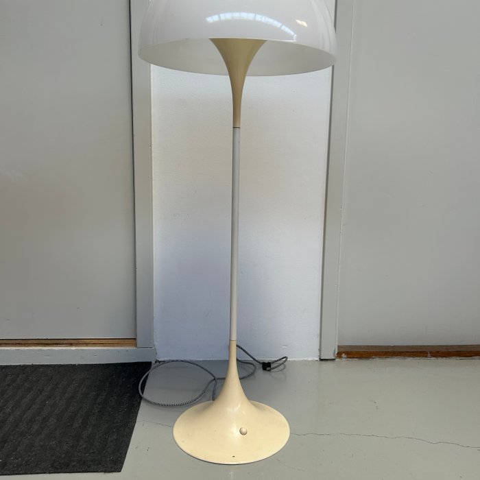 Lampe - Panthella - Plastique