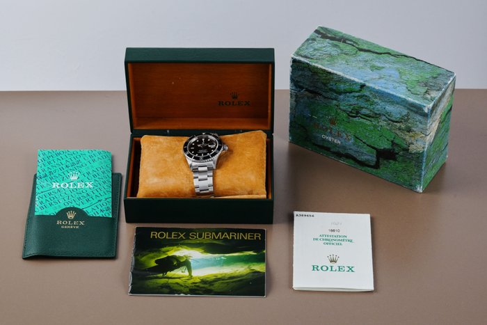 Rolex - Submariner Date - 16610 - Homme - 1990-1999