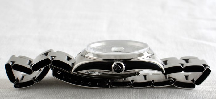 Rolex - Datejust - 16200 - Homme - 2000-2010