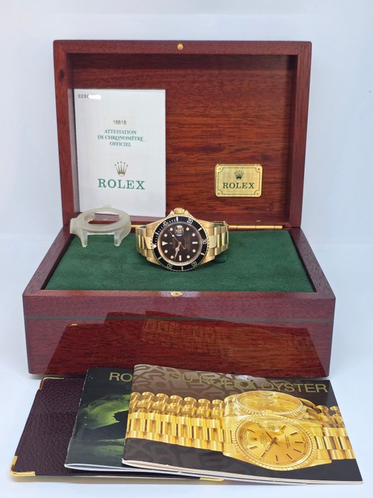 Rolex - Submariner Date - 16618 - Homme - 1999