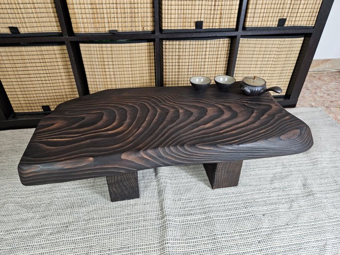 Dean Marino - Dean Marino - Table basse - Saisei - cèdre du Liban - Wabi-sabi