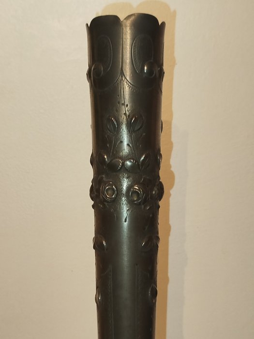 Vase à fleur unique - Pure pewter vase signed and stamped - 