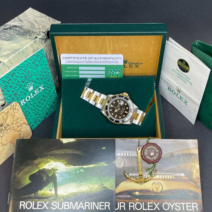 Rolex - Submariner Date - 16803 - Homme - 1984