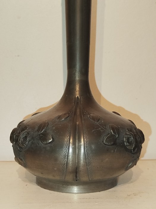 Vase à fleur unique - Pure pewter vase signed and stamped - 