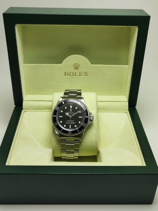 Rolex - Submariner No Date - Ref. 14060M - Homme - 2010-2020