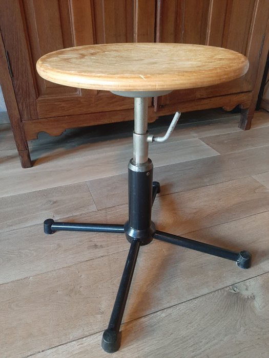 Wilde + Spieth - Tabouret - Acier - Chaise pivotante, rareté