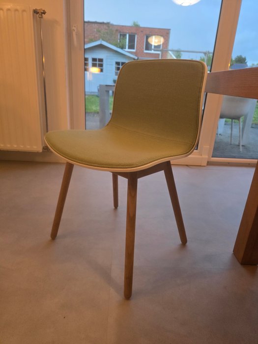 Hay - Hee Welling - Chaise de salle à manger (4) - À propos d%27une chaise - Bois, Plastique, Textile