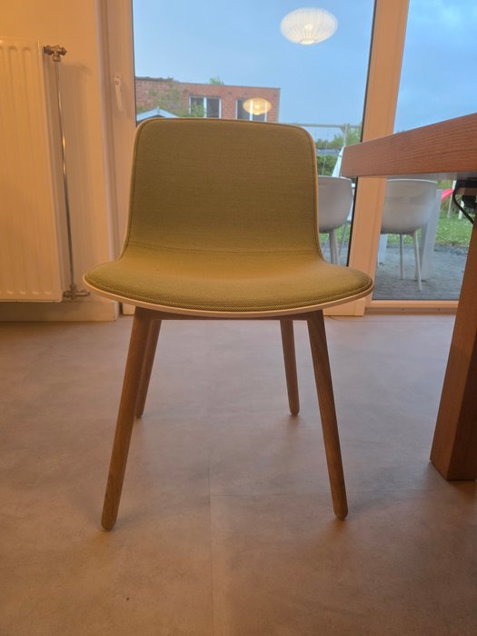 Hay - Hee Welling - Chaise de salle à manger (4) - À propos d%27une chaise - Bois, Plastique, Textile