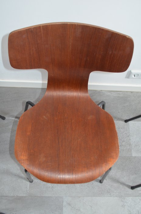 Fritz Hansen - Arne Jacobsen - Chaise (4) - Fauteuil en marteau - Contreplaqué, Teck