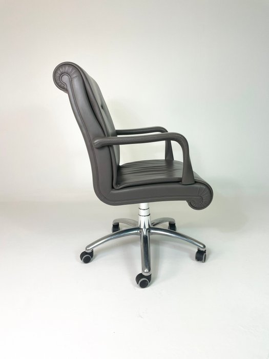 Poltrona Frau - Forum Meeting Large - Chaise - Aluminium, Cuir