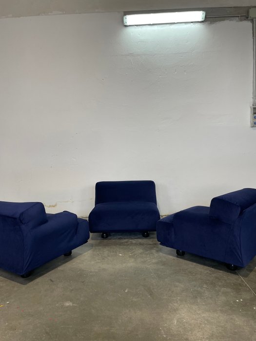 Cassina - Vico Magistretti - Canapé - Canapé Fiandra - Contreplaqué, Polyuréthane, Velours - Canapé Fiandra