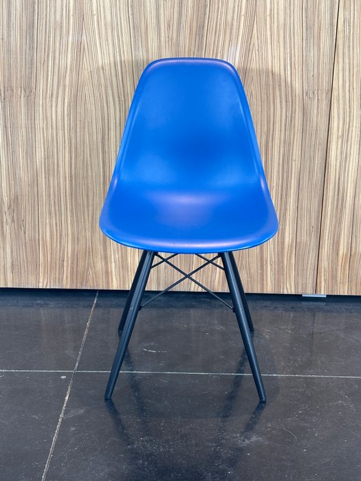Herman Miller, Vitra - Charles Eames, Ray Eames - Chaise - DSW - Bois, Polypropylène
