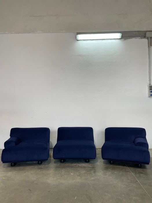 Cassina - Vico Magistretti - Canapé - Canapé Fiandra - Contreplaqué, Polyuréthane, Velours - Canapé Fiandra