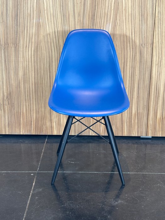 Herman Miller, Vitra - Charles Eames, Ray Eames - Chaise - DSW - Bois, Polypropylène