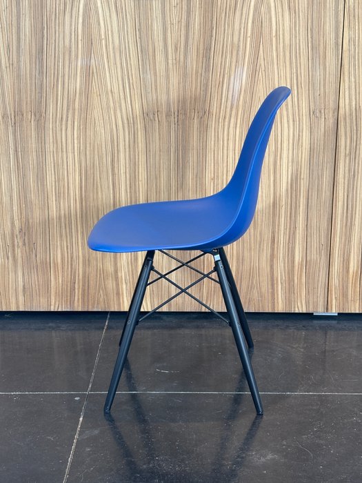 Herman Miller, Vitra - Charles Eames, Ray Eames - Chaise - DSW - Bois, Polypropylène