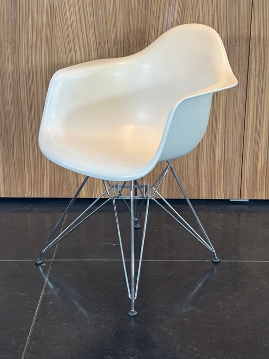 Vitra - Charles & Ray Eames - Chaise - DAR - Acier, Polypropylène