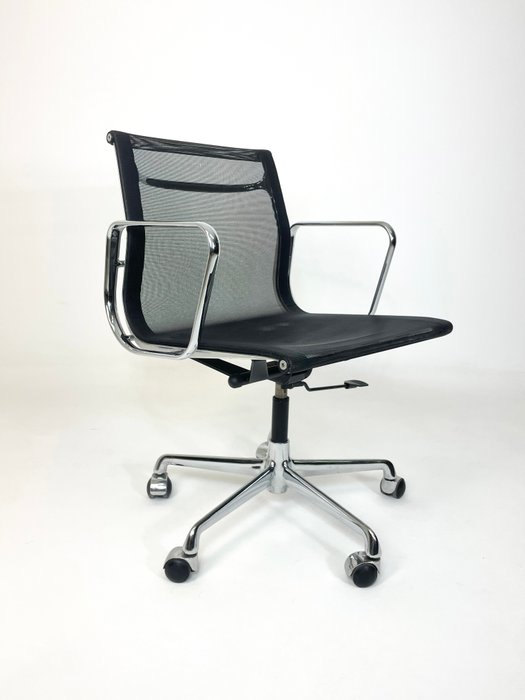 ICF - Charles Eames - Chaise - EA117 - Aluminium, onde nette