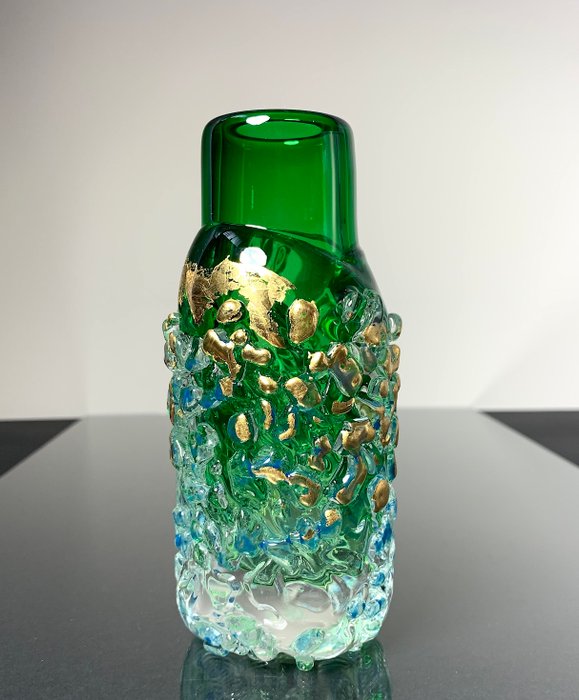 Maxence Parot - Vase - Vase unique relief couleurs et Or - Verre