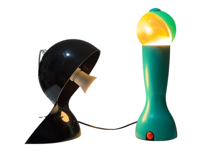 Artemide - Vico Magistretti, Silvia Capponi - Lampe de table (2) - Plastique
