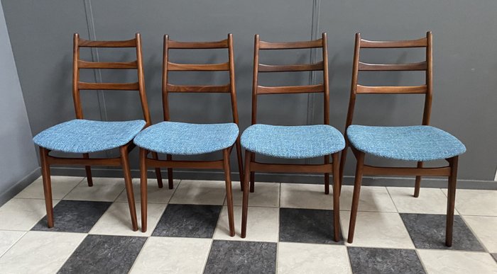 Casala - Chaise (4) - Teck - ensemble de chaises de salle à manger