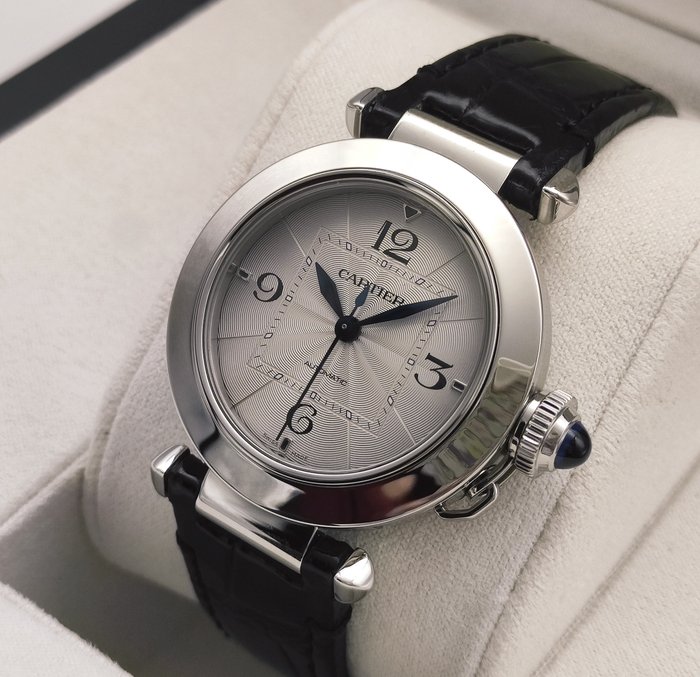 Cartier - Pasha de Cartier 