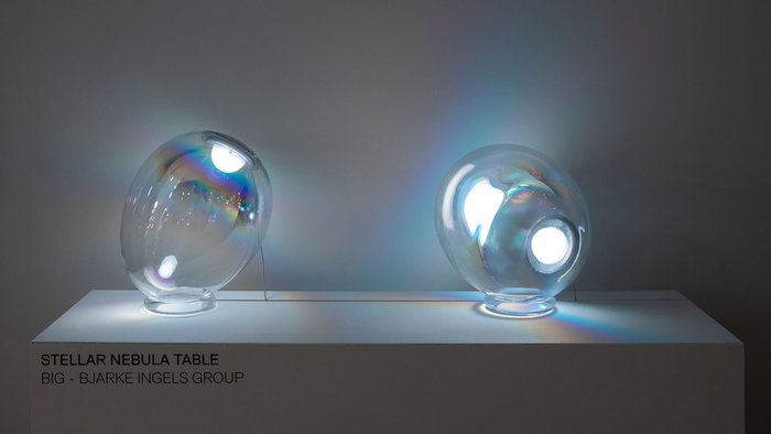 Artemide - BIG - Lampe de table - Nébuleuse stellaire - verre plates soufflé, technopolymère, aluminium