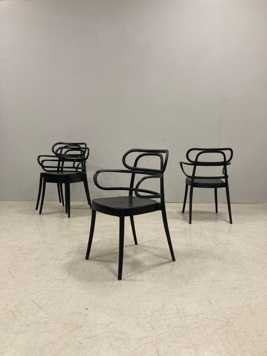 Varo - Loop - Chaise de jardin (4) - Regarde - Polypropylène