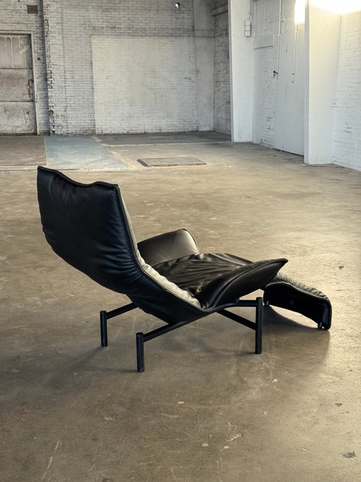Cassina - Vico Magistretti - Chaise longue - Véranda - Cuir