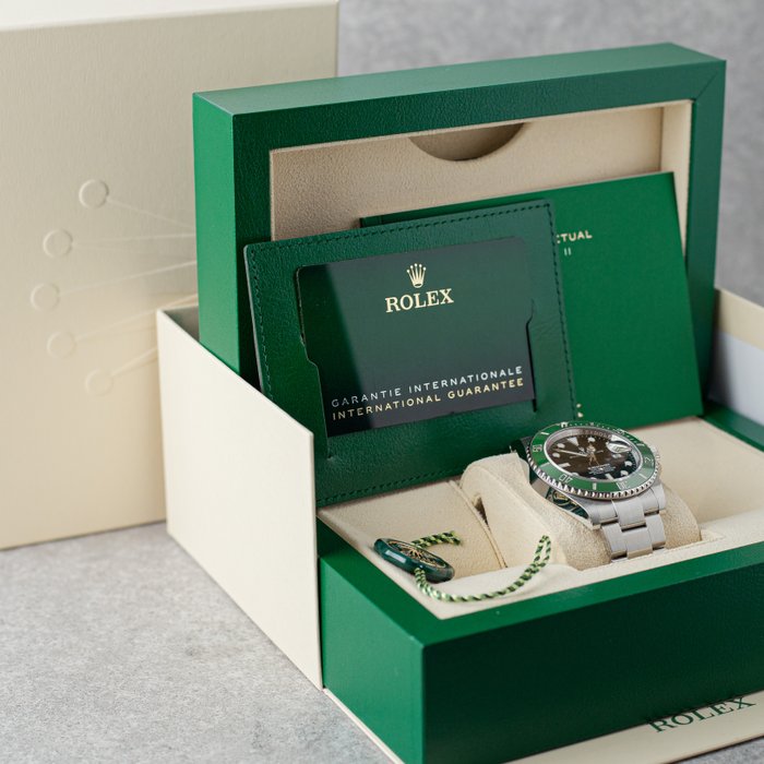 Rolex - Submariner Date 41 %27Starbucks%27 - 126610LV MK2 - Homme - 2023